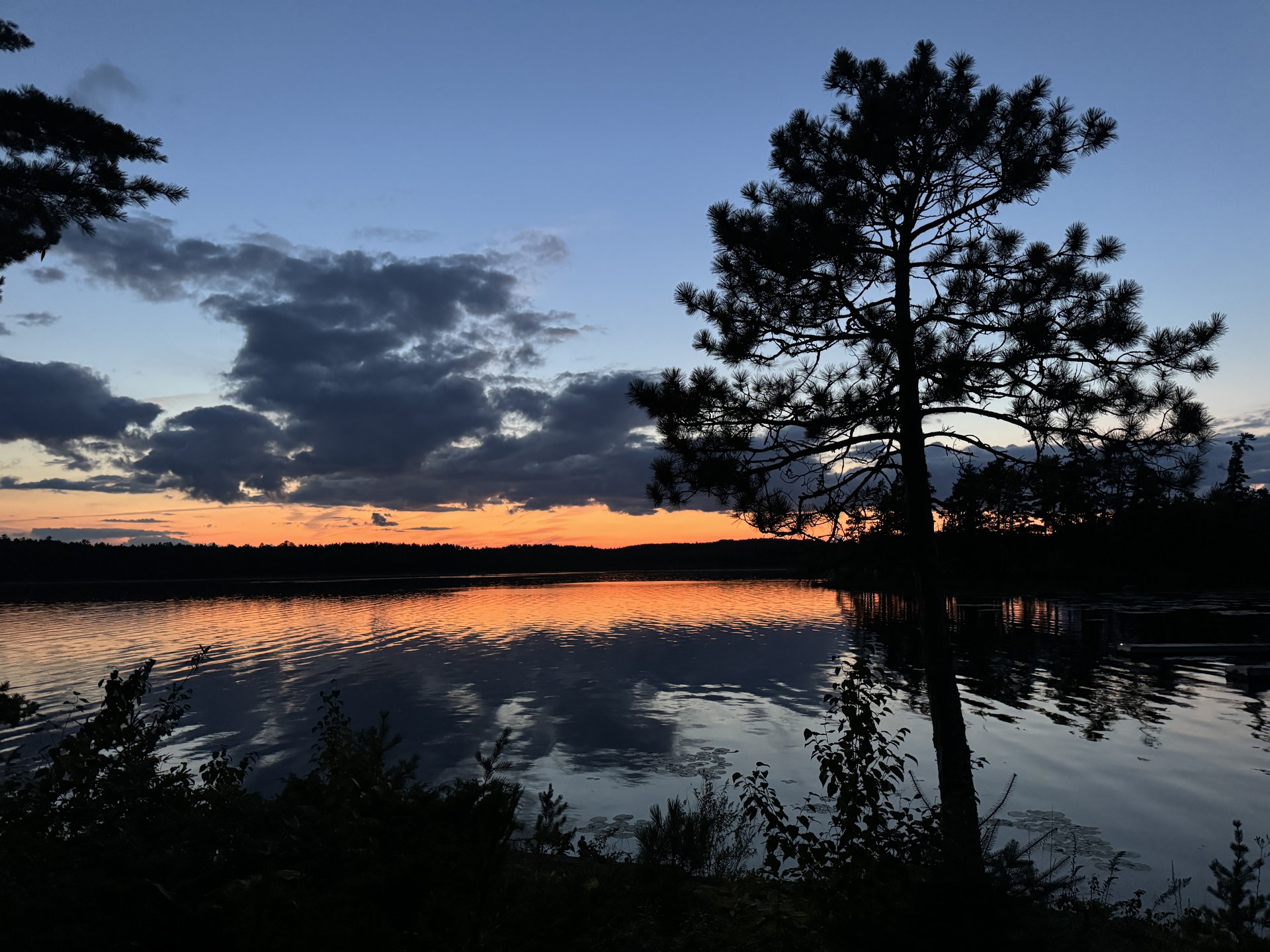 Sonnenuntergang am Rainy Lake